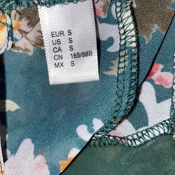 Bell Sleeve Romper Short Long Ruffle Small Green Pink Floral Openback Flowy Chic - Picture 7 of 12